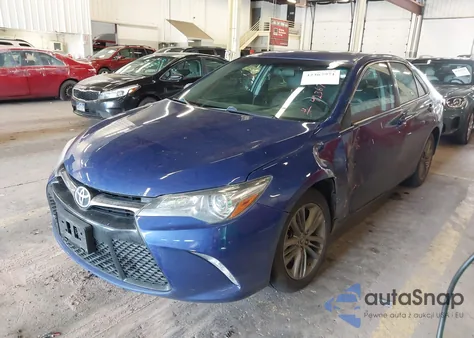 2015 Toyota Camry Se z USA, uszkodzony, nr VIN 4T1BF1FK4FU988578